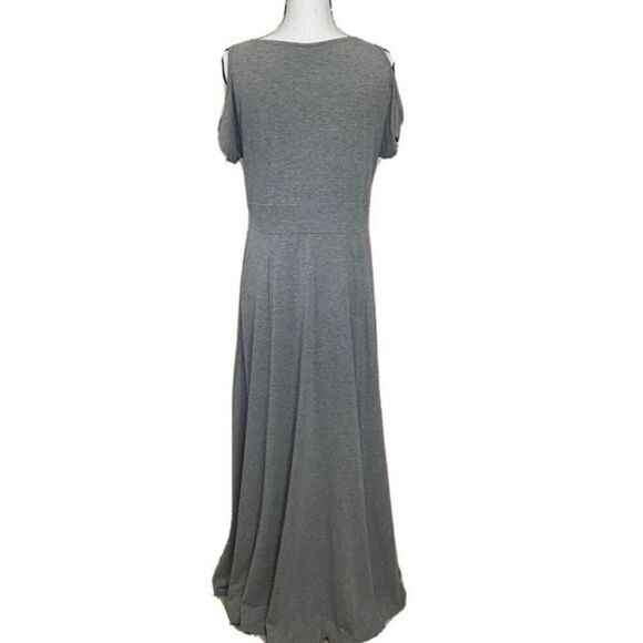 ✨Torrid Heather Gray Cold Shoulder Surplice Maxi Sz 3X Dress✨ - Picture 7 of 10